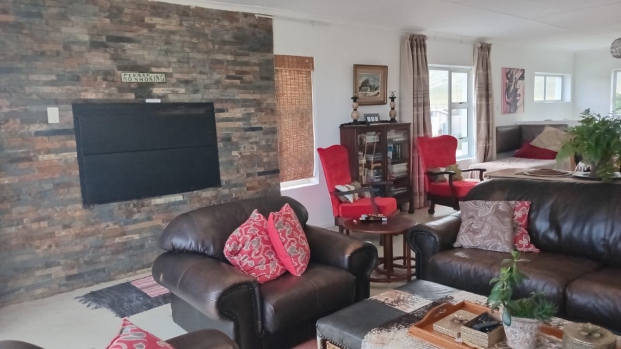 4 Bedroom Property for Sale in Bettys Bay Western Cape